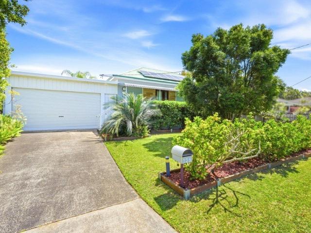 Character, Comfort & Convenience in the Heart of Killarney Vale!