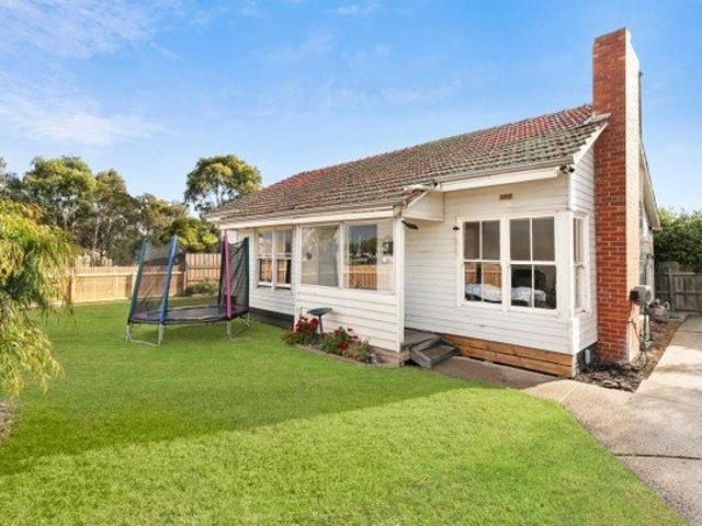 Character, Comfort & Convenience in the Heart of Thomson