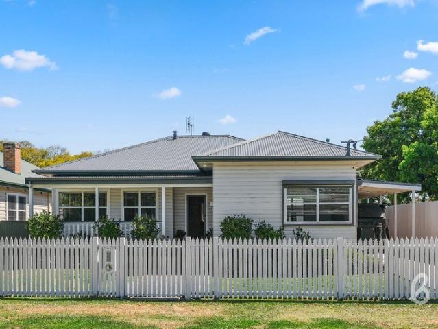 Character, Comfort & Effortless Entertaining