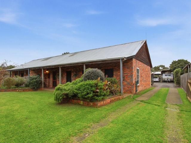 Character, Comfort & Lifestyle in the Heart of Briagolong