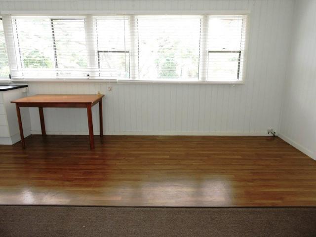 CHARACTER COMPLEX IN GREAT LOCATION!