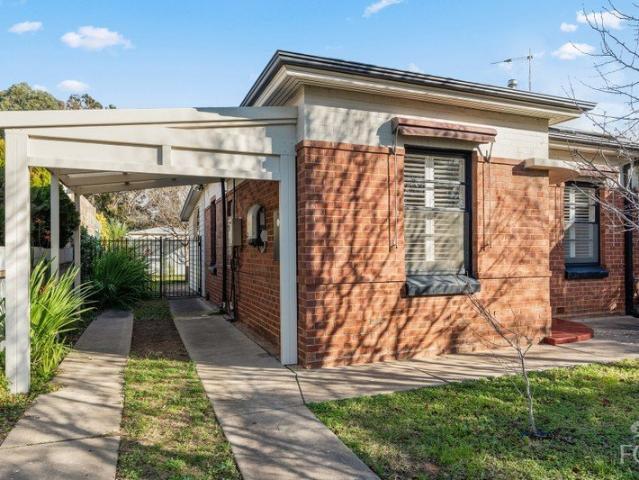 Character, contemporary style & flexible living