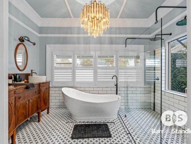 Character, Charm & Coastal Convenience