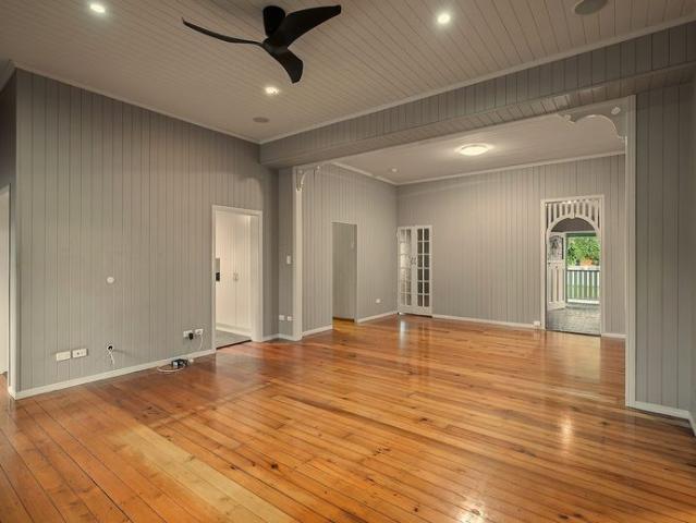 Character & Charm Combine – Beautifully Presented 4 Bedroom Queenslander in the Heart of Coopers Plains
