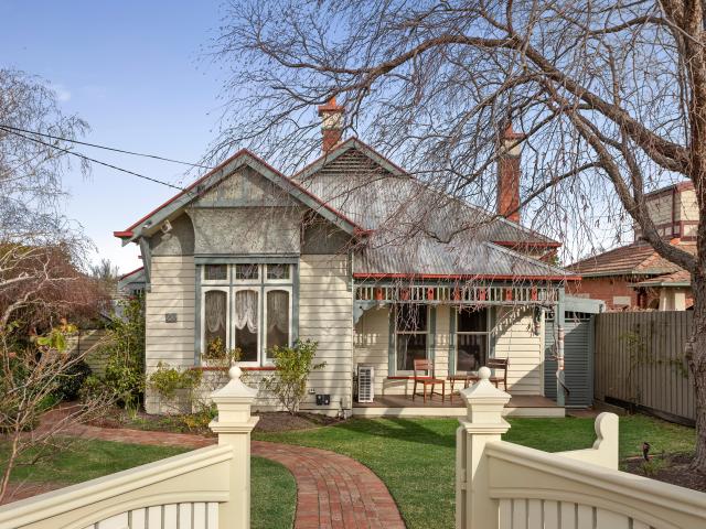 Character, Charm & Convenience in the Heart of Elsternwick
