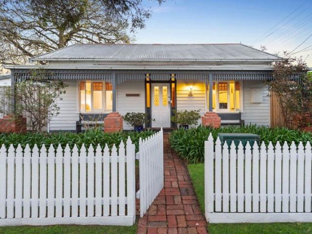 Character, Charm & a Cottage on a Beautiful Corner Block