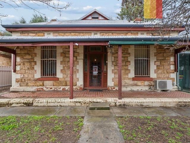Character, Charm and Endless Potential in Blue Chip Kensington