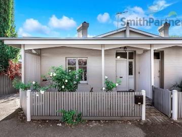 Character Charm Meets Sophisticated City Fringe Living