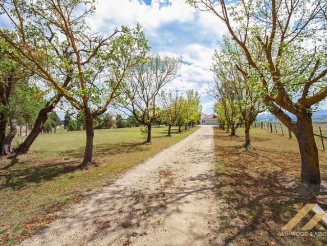 CHARACTER, CHARM & VALLEY VIEWS ON 3 ACRES