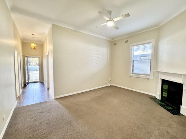 Character and Comfort in a Desirable Maryville Location