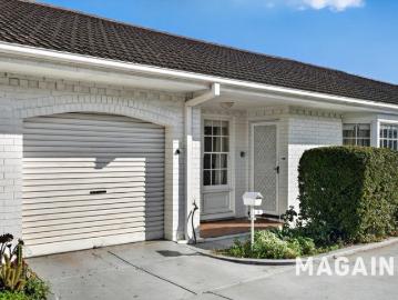 Apartment for sale in Holdfast Bay