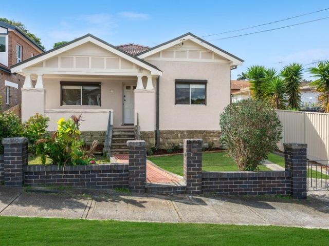 CHARACTER BUNGALOW WITH DEVELOPMENT UPSIDE