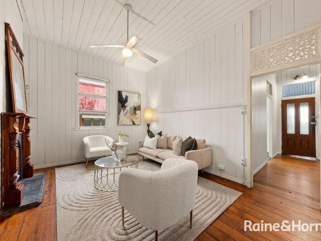 Character Home on Latrobe Terrace, Two Level Living in the Heart of Paddington