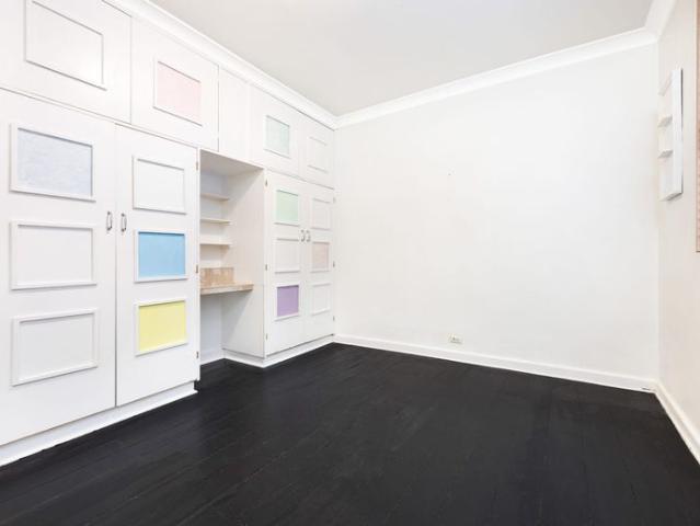 Character Filled One Bedroom Apartment in a Sought After Edgecliff Location | Unfurnished