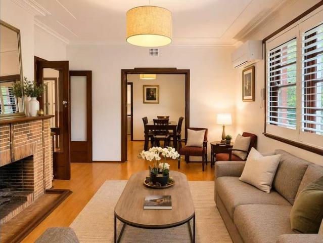 Character Filled Art Deco Apartment in a Leafy Setting