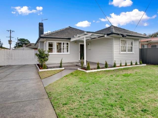 CHARACTER FILLED WEATHERBOARD