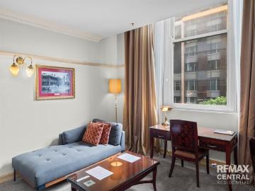 Character Filled CBD Studio in Historic Royal Albert Apartments