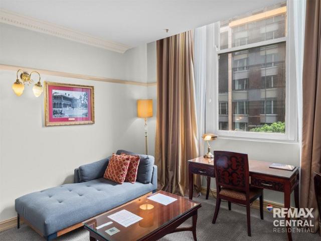 Character Filled CBD Studio in Historic Royal Albert Apartments