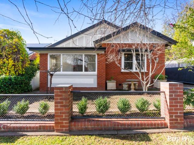 Character Filled Family Home + Versatile Studio in Prestigious Turvey Park