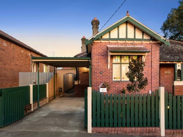 Character Filled Haven with Expansive Garden and Alfresco Entertaining