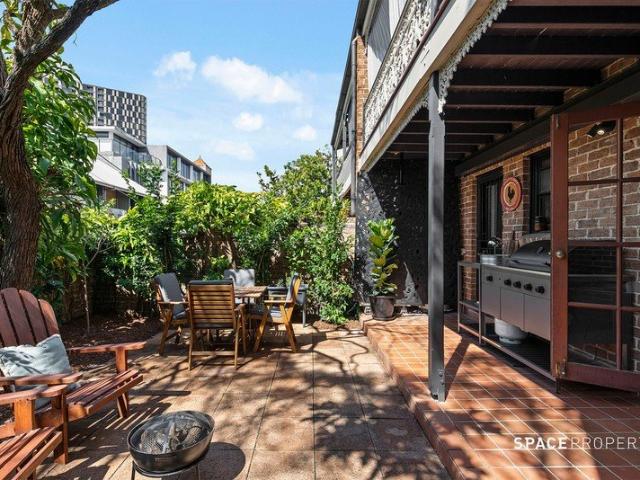 Character Filled Inner City Living with Dual Living Flexibility