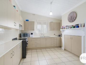 Henty, Greater Hume, Lockhart County, Victoria