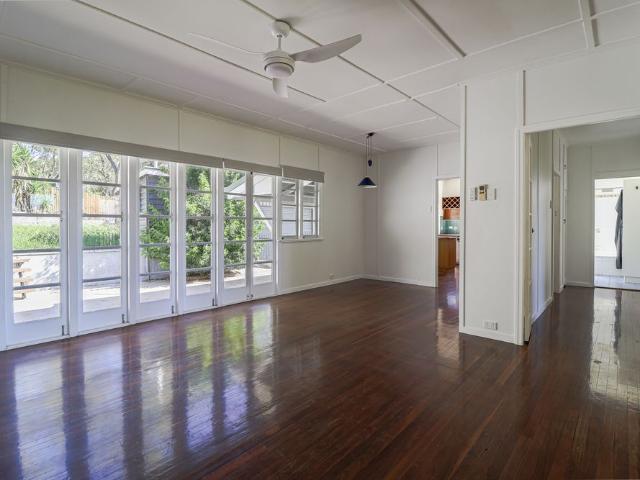 CHARACTER FILLED LIVING WITH SHED, RUMPUS & AIR CONDITIONING THROUGHOUT