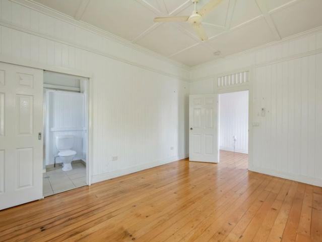 Character Filled Queenslander on 955m² – The Perfect Family Haven
