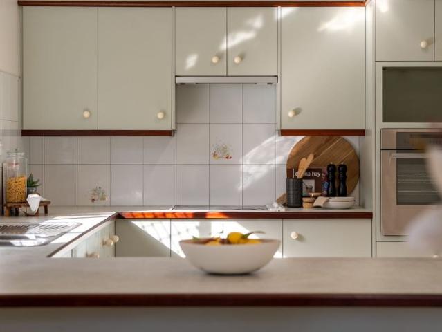 Character Floreat Home with Plenty of Space!