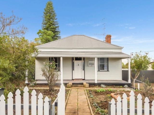 CHARACTER HOME