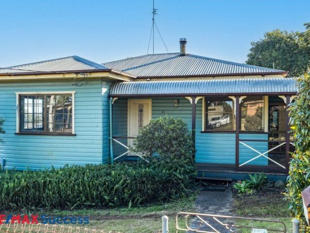 Character Home with Front Verandah & Large Fenced Yard