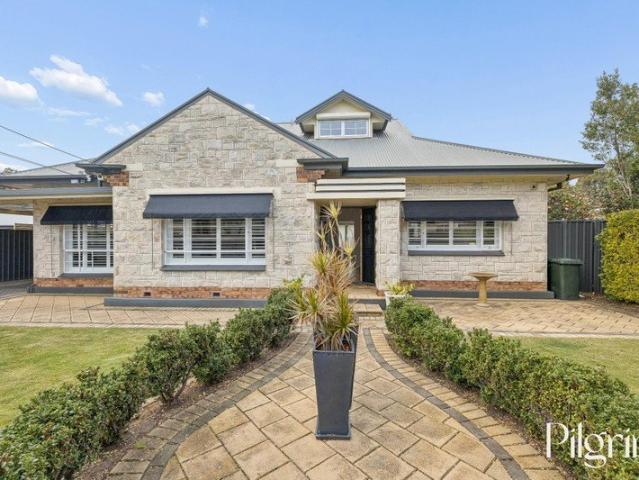 CHARACTER HOME IN A SOUGHT AFTER SEASIDE LOCATION