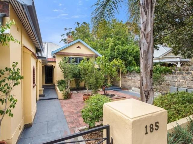 CHARACTER HOME IN SUBIACO