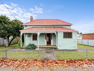 CHARACTER HOME READY FOR RENOVATION