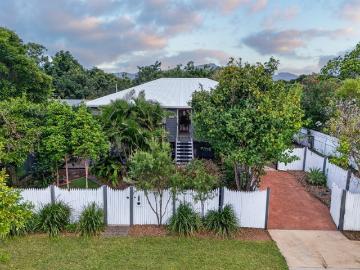 Character + location = a charming city fringe find