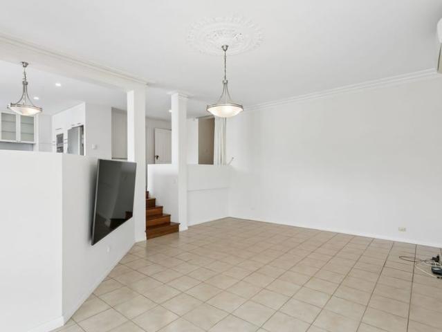 Character Living in the Heart of Dalkeith