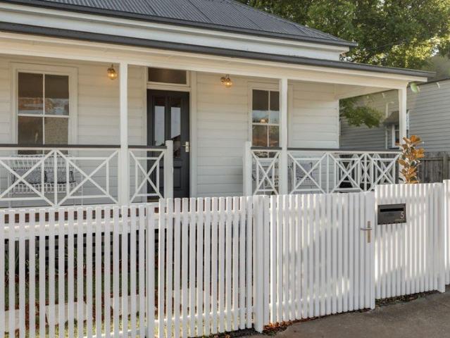 Character, Space & Contemporary Comfort in the Heart of Toowoomba