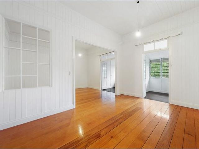 Character, Space & Convenience in the Heart of Indooroopilly
