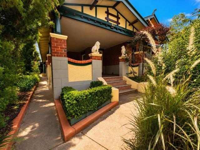 CHARACTER, SPACE & CONVENIENCE IN THE HEART OF PARKES