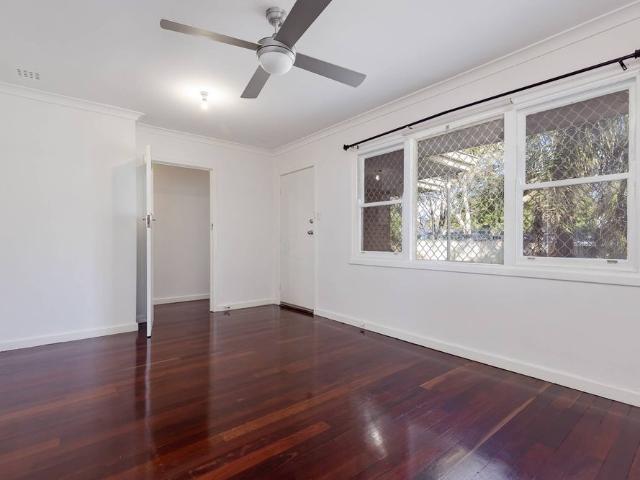 Character, Space & Convenience on a Huge Corner Block!