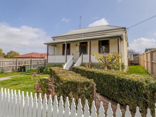 CHARACTER, SPACE & A GREAT LOCATION