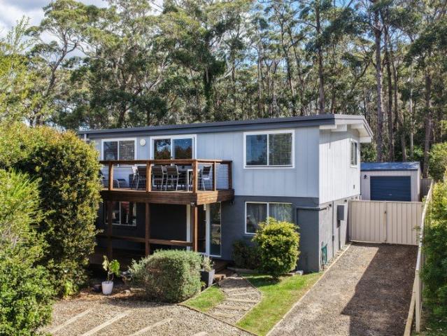 Character, Space and Coastal Ease in Manyana