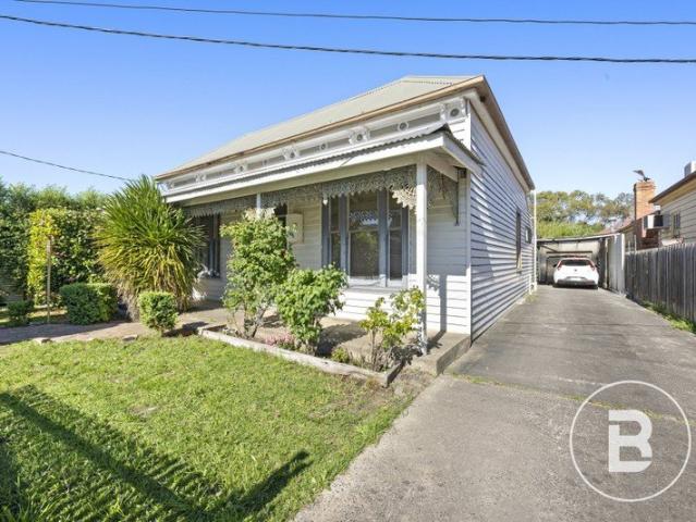 CHARACTER, SPACE AND CONVENIENCE IN GOLDEN POINT