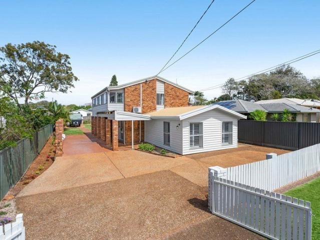 Character, Space & Bayside Living with Pool, Shed & Side Access