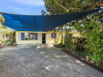 Tuggerah Lake, Jilliby, Wyong Region, Snapper Island