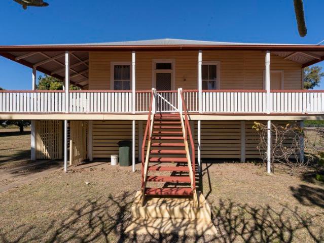 Character, Space & Lifestyle on a Fully Fenced 1.71 Acres
