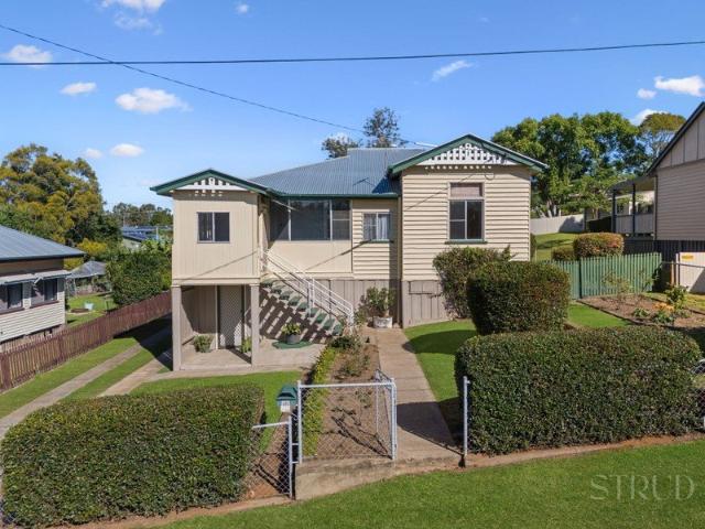 Character, Space & Lifestyle on a Huge 873m² Block