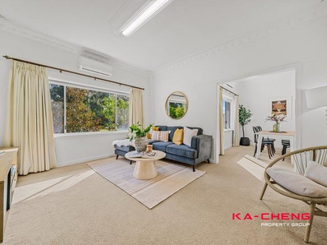 Character, Space & Lifestyle in Prestigious Floreat
