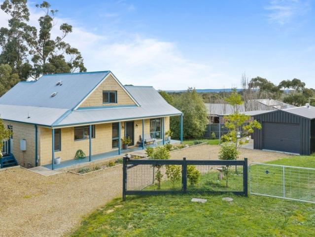 Character, Space & Lifestyle in the Heart of Buninyong