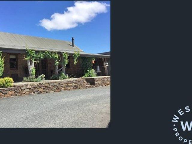 Character Stone cottage on the outskirts of Hahndorf